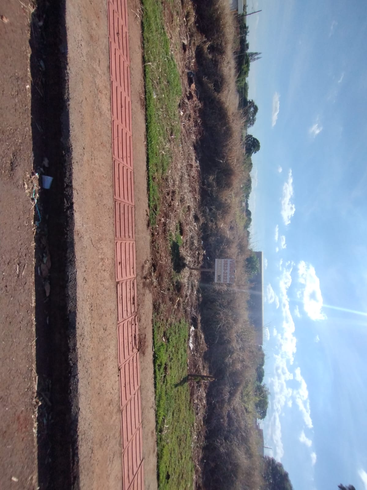 Vende-se terreno em Peabiru
